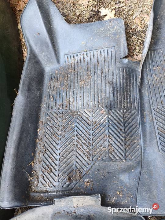 Mercedes W124 dywaniki gumowe taxi komplet osobowe Skarżysko-Kamienna