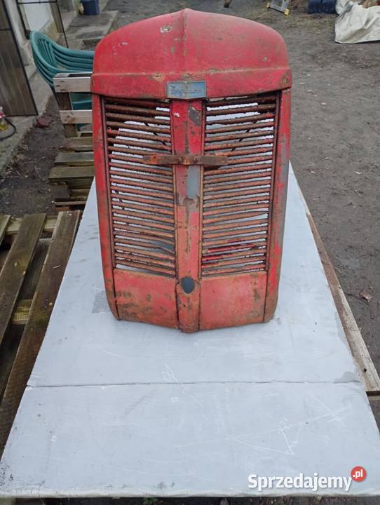 Sprzedam maskę z emblematami Ferguson TEATED 20 sprzedam