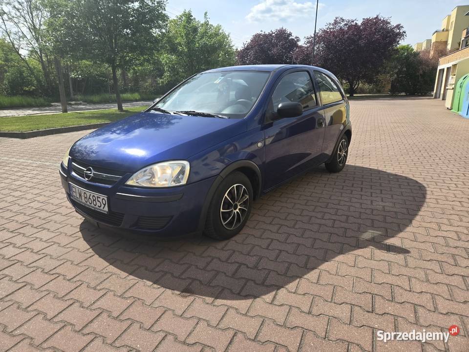 Opel Corsa 10 benzyna 2006 długie opłaty do manualna