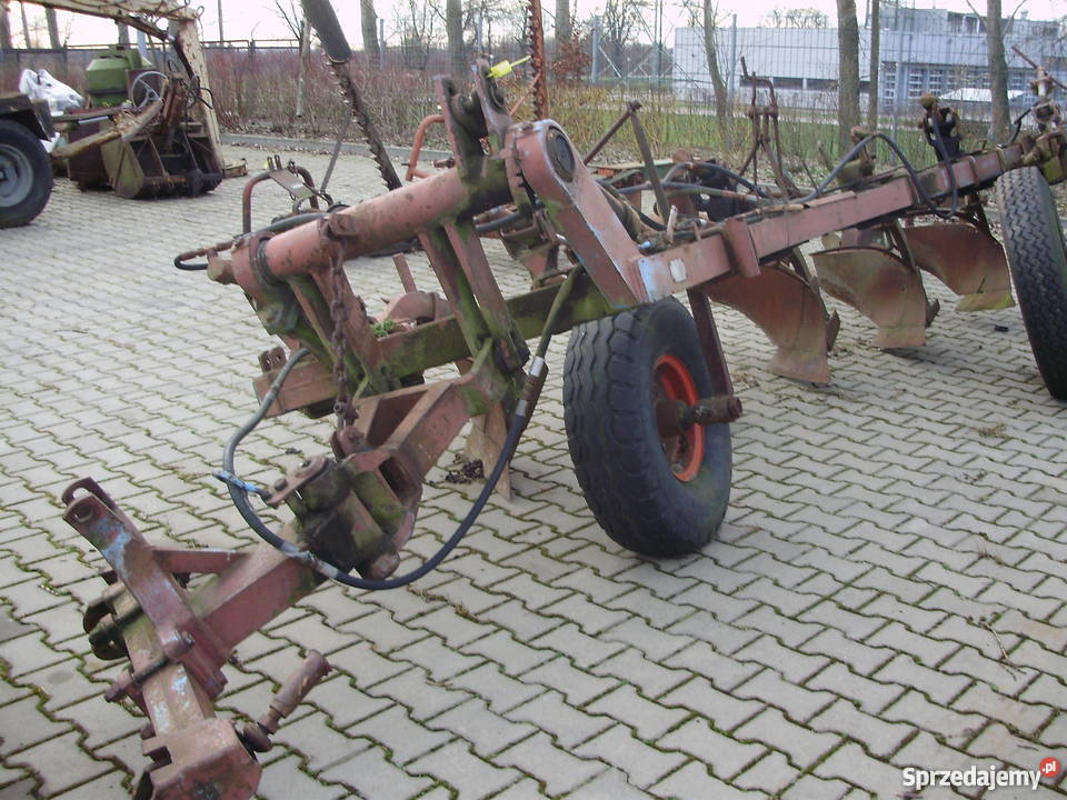 Pług 5skibowy B2015 MILTON DPB Dom Aukcyjny Gorzów Wielkopolski