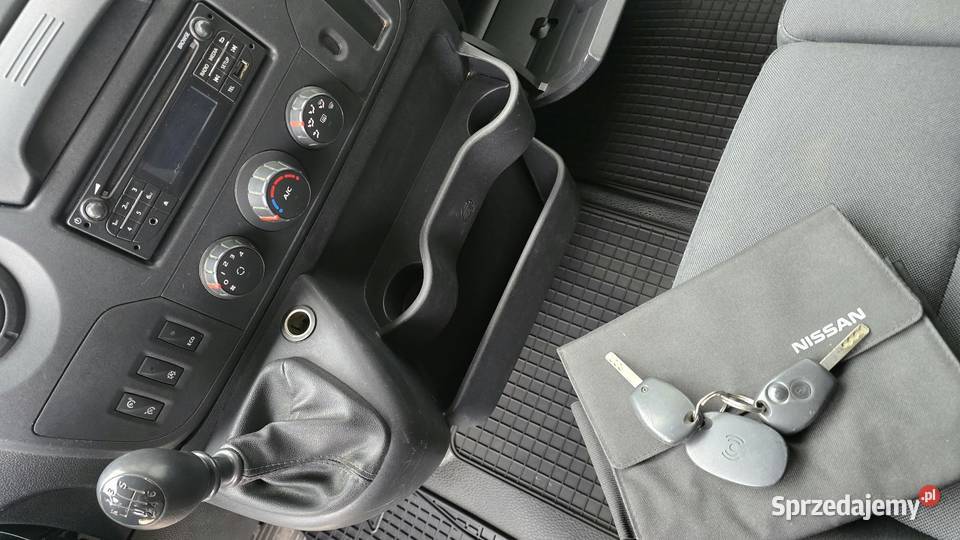 Nissan NV400 Nowy Świętów