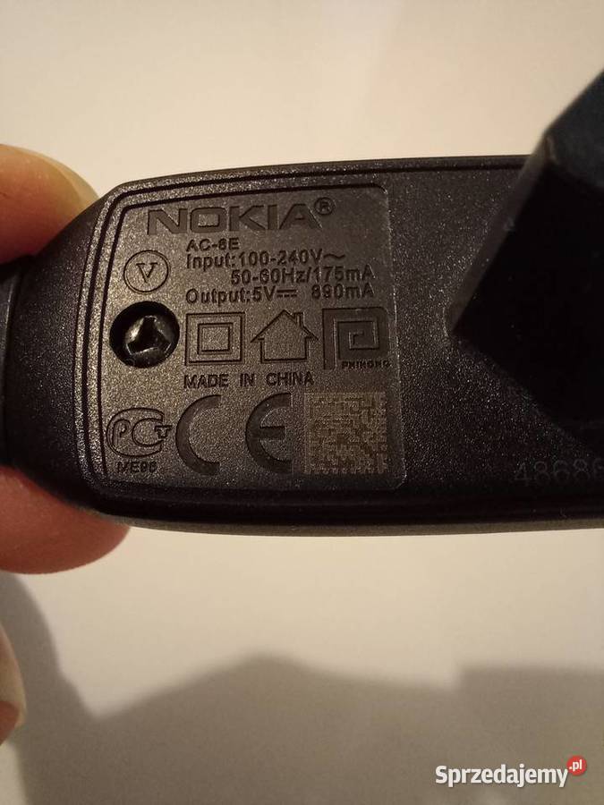 Ładowarka NOKIA AC8E z cienkim bolcem