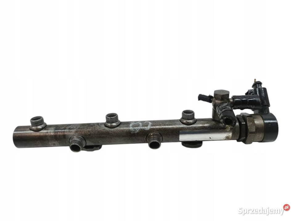 LISTWA WTRYSKOWA 057130764F 30 TDI Audi A6 III sprzedam