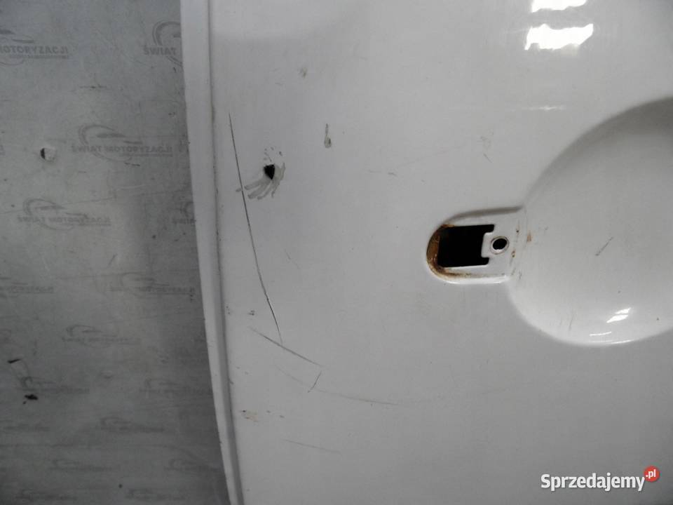 VOLKSWAGEN CADDY MAXI III 09r drzwi lewe bok