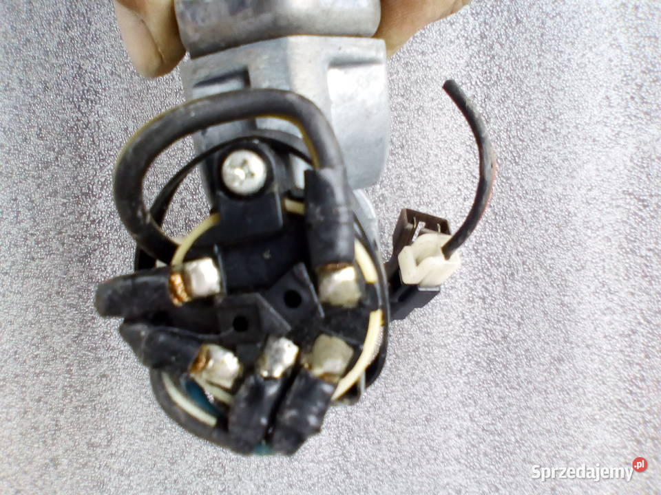 Mazda 323 Klasyk stacyjka Bukownica