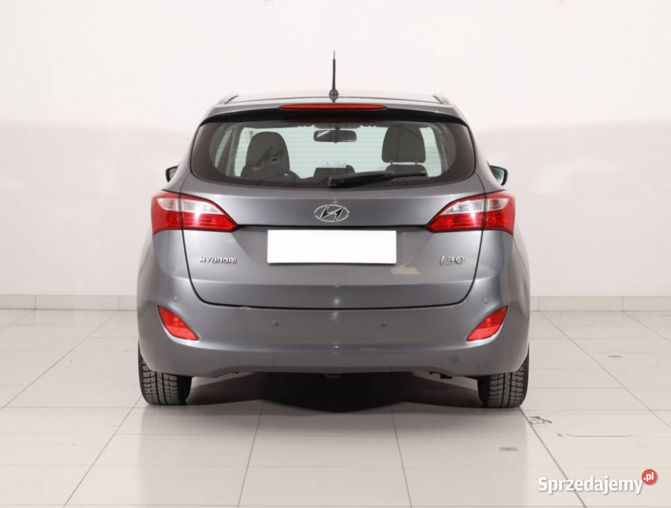 Hyundai i30 14 CVVT klimatyzacja i30 Piaseczno sprzedam