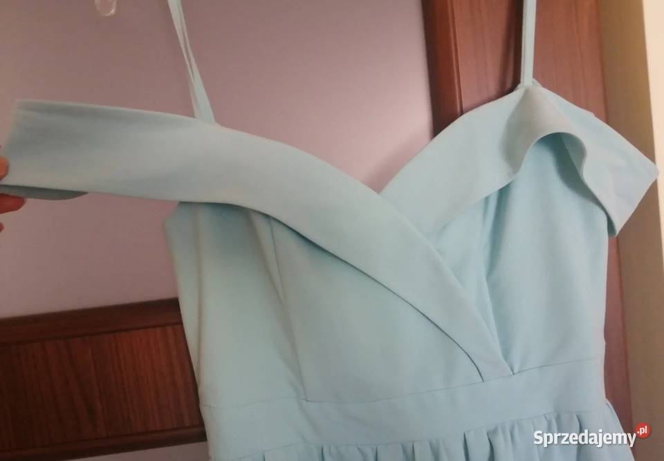 Piękna długa suknia na ramiączkach Warszawa