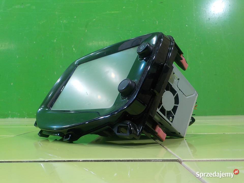 TOYOTA AYGO II 10 VVTI 16r HB 5D radio nawigacja