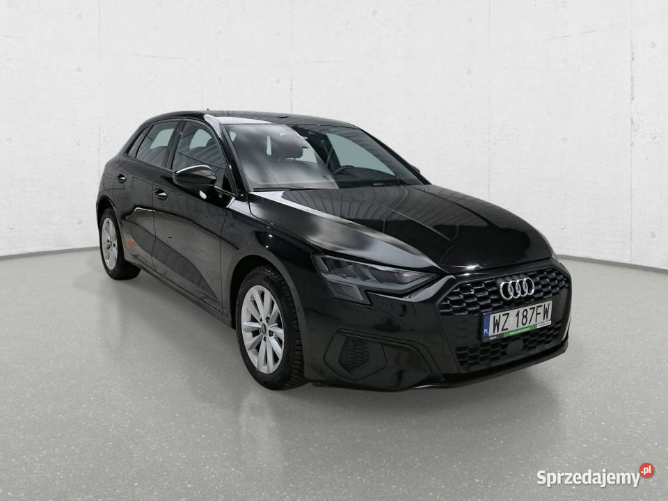 Audi A3 Sportback 8Y 2020 Hatchback Komorniki sprzedam