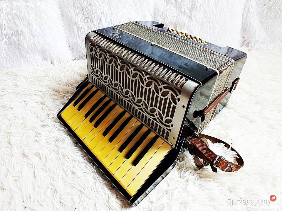 Akordeon Sygnowany Arthur Petersen Flensburg klawiszowe Żary
