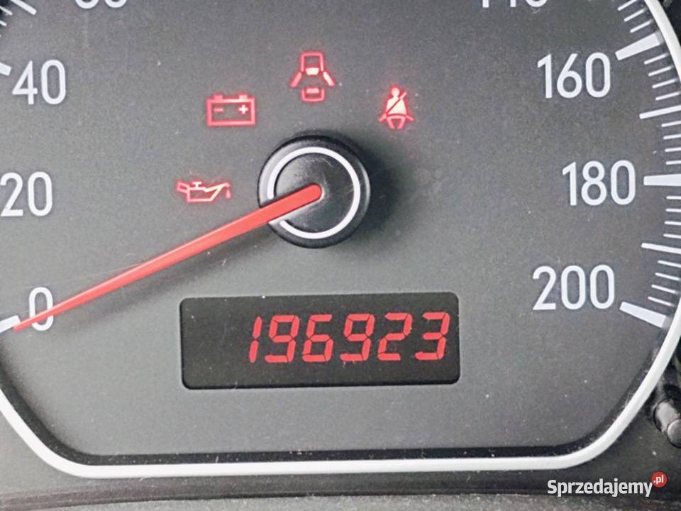 Ładny Suzuki SX4 16 Benzyna2008 r roku w kraju Łask sprzedam