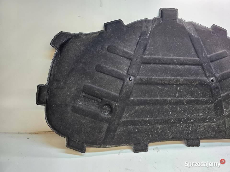 WYGŁUSZENIE MASKI AUDI A3 8V 8V0863825 osobowe Przystajń sprzedam