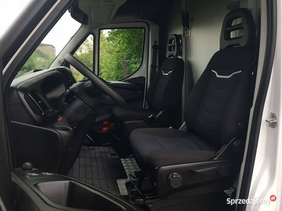 Iveco Daily KONTENER NISKOPODŁOGOWY 444x223x242 immobilizer Poręba