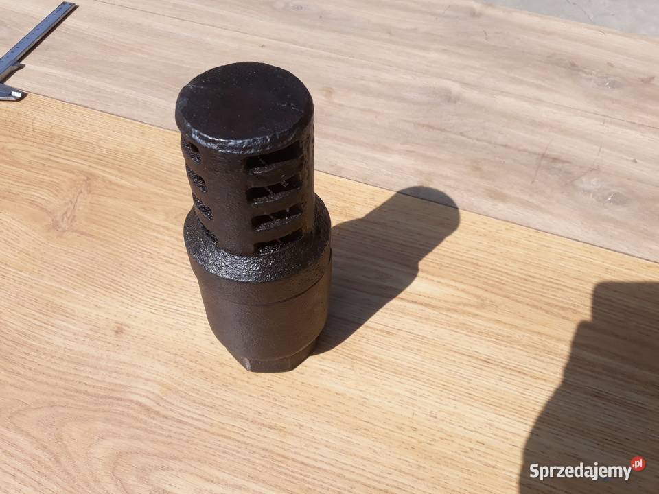 żeliwny smok kosz ssawny pompy PRL nieuszkodzony Namysłów sprzedam