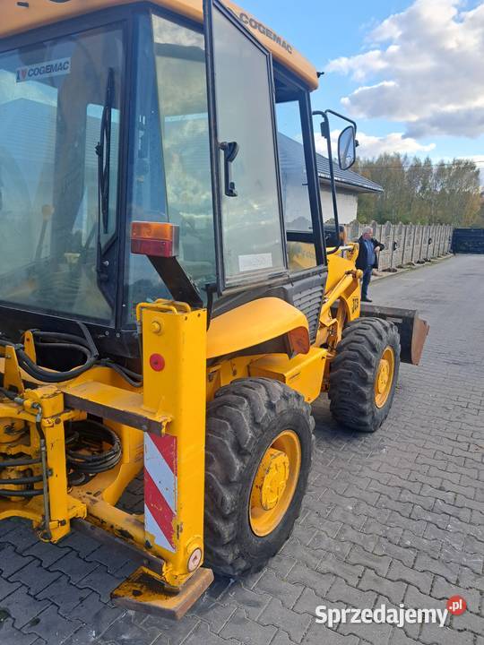 Koparkoładowarka 2CX nie Konin sprzedam