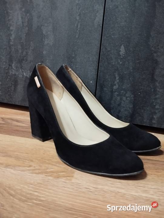 Buty damskie na obcasie Kielce