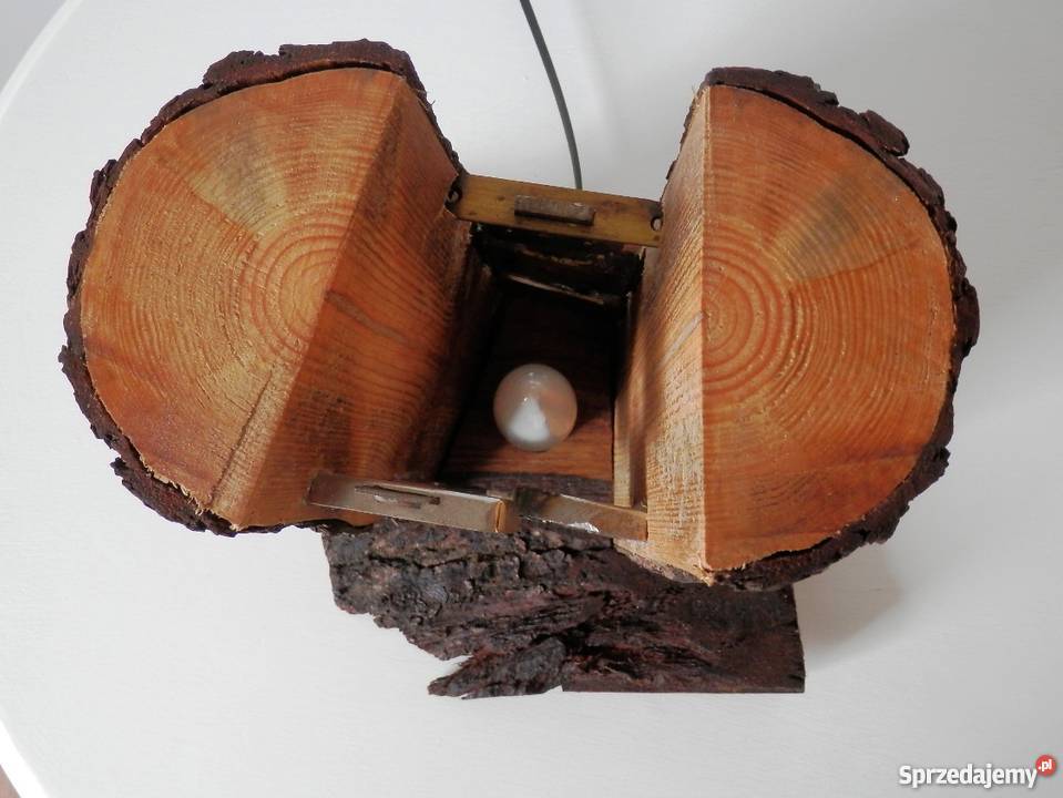 Lampa drewniana ręcznie wykonana ZAMEK jedyna