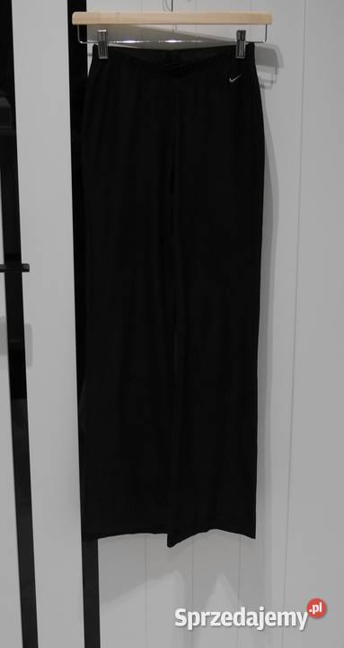 Nike świetne spodnie dzwony legginsy 34 XS Wrocław
