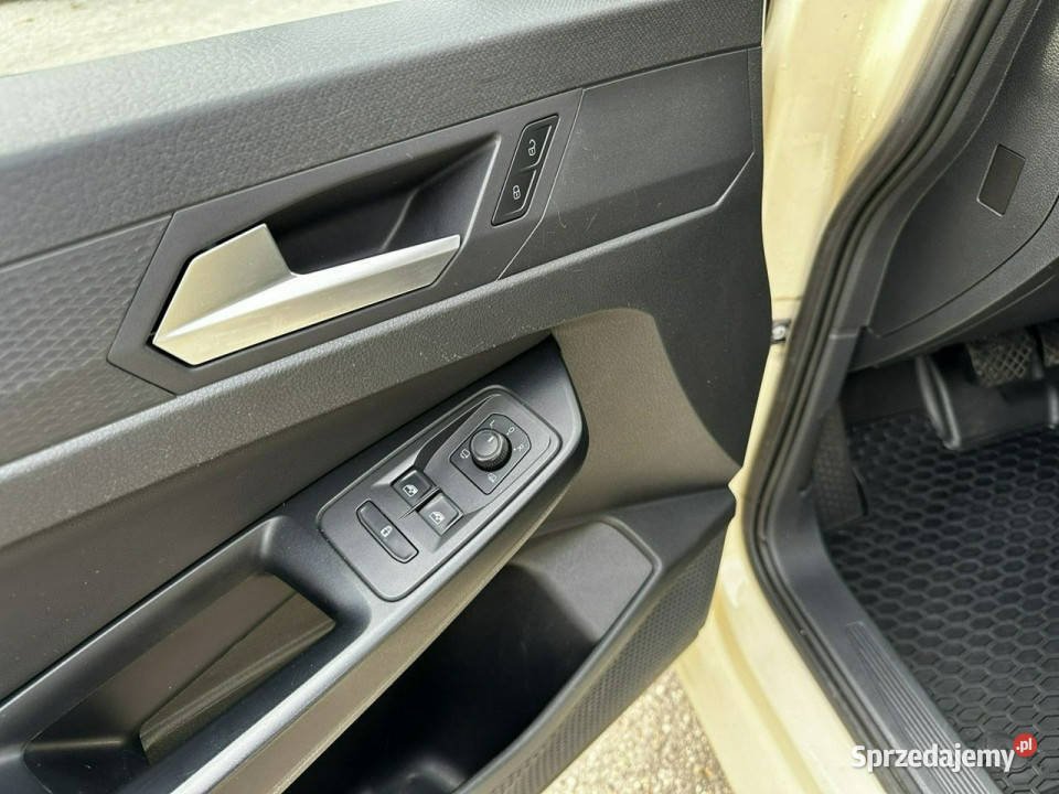 Volkswagen Caddy 20TDI DSG 122 Maxi wielofunkcyjna kierownica Syców