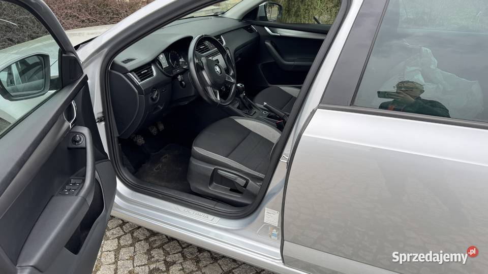 Skoda Octavia manualna dolnośląskie Mrozów