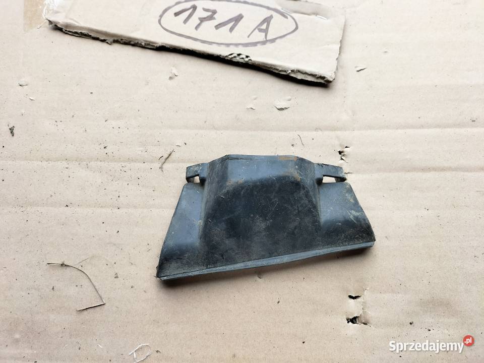 AUDI 80 B4 80B4 OSŁONA ŚRUBY TYLNEGO Pozostałe Kamień-Kolonia
