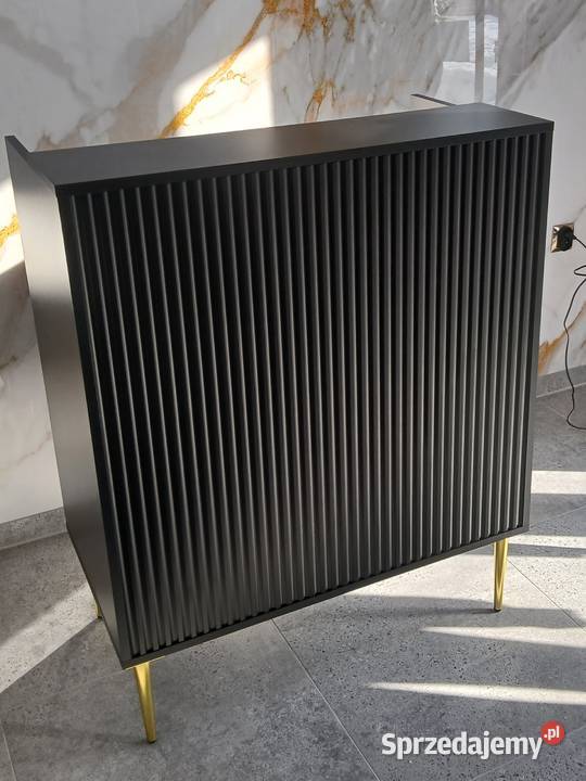 Lada Recepcja Ryflowanym frontem Nowa wysyłka 48