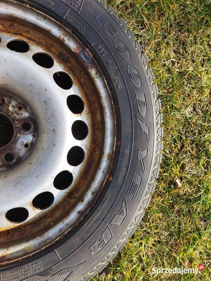 Koła opony Goodyear zimowe 16 stalowe Pińczów