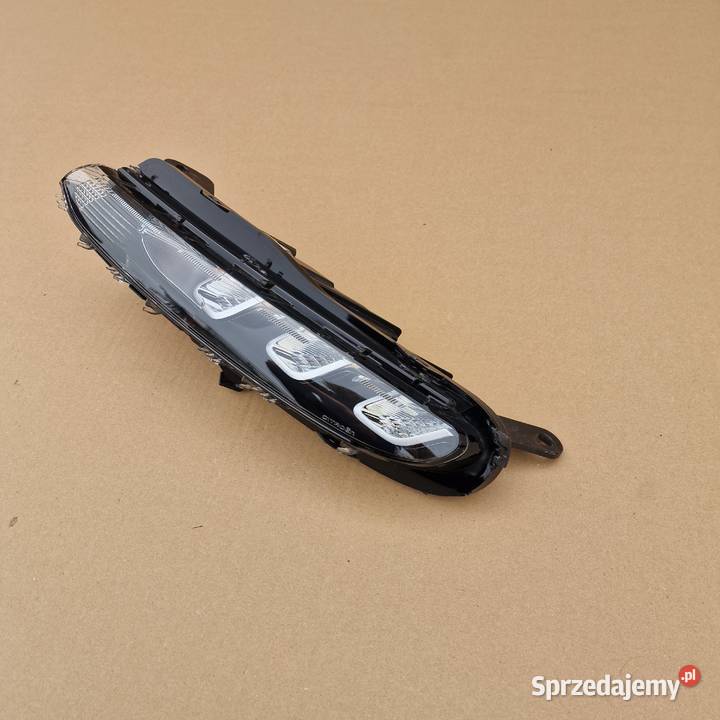 CITROEN BERLINGO III IV ŚWIATŁO REFLEKTOR LED Bieleń
