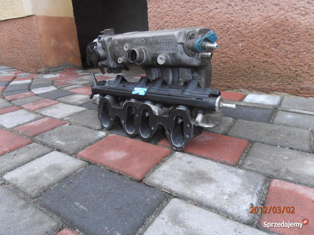 KOLEKTOR SSĄCY VW GOLF III 20 8v Silniki i osprzęt Bełchatów