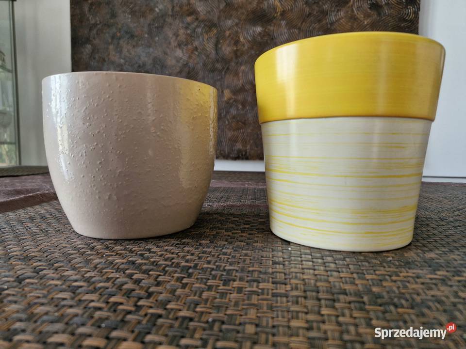 doniczki zestaw inny kolor Doniczki i osłonki sprzedam