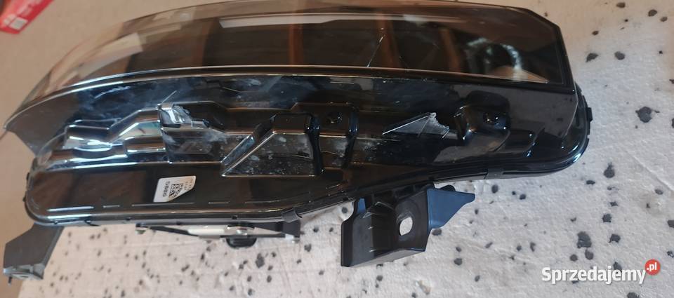 LAMPA RENO CLIO V PRAWA Brześć Kujawski