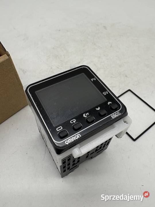 Omron E5CCRX3A5M000 Digital controller