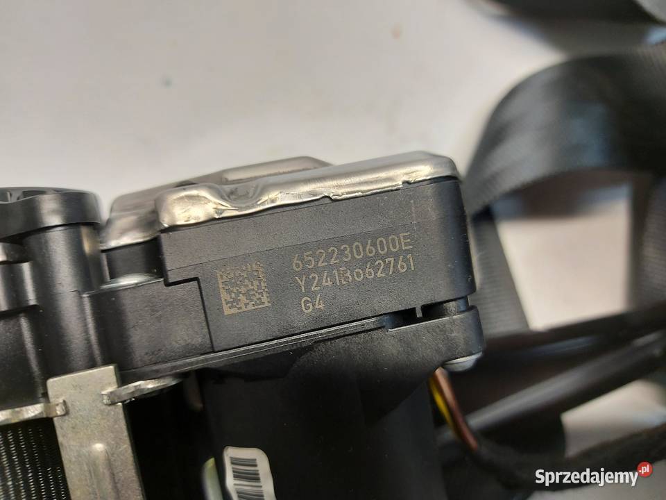 VW ID4 11A 2024r SUV 5D PAS BEZPIECZEŃSTWA PRAWY