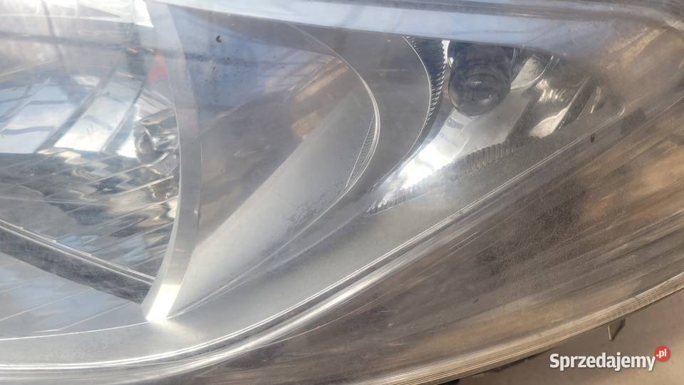 LANCIA YPSILON III 11 REFLEKTOR LEWY LAMPA PRZÓD Ruda Śląska