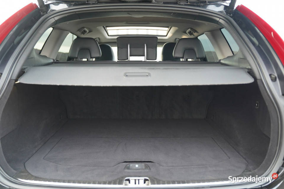 Volvo XC 60 SUMMUM nawi panorama HARMAN automatyczna Otmuchów sprzedam
