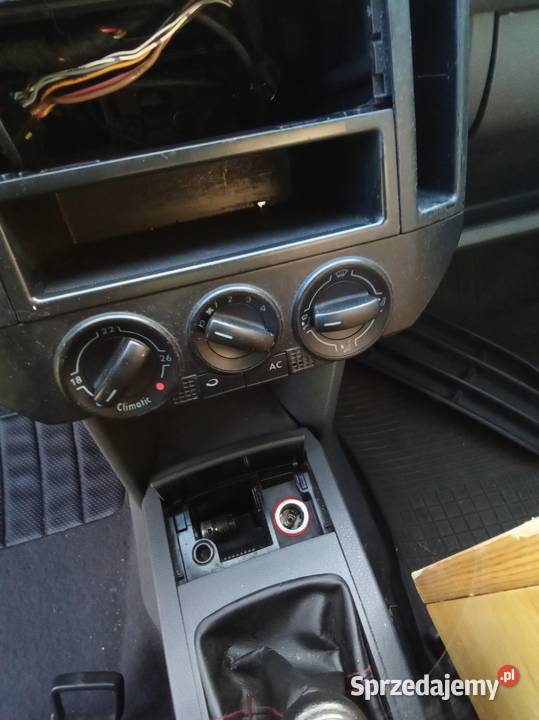 Części do VW polo 2003r 12 pęknięty pasek