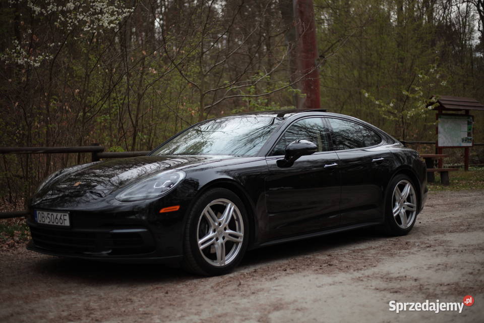 PORSCHE PANAMERA 4 Brzeg