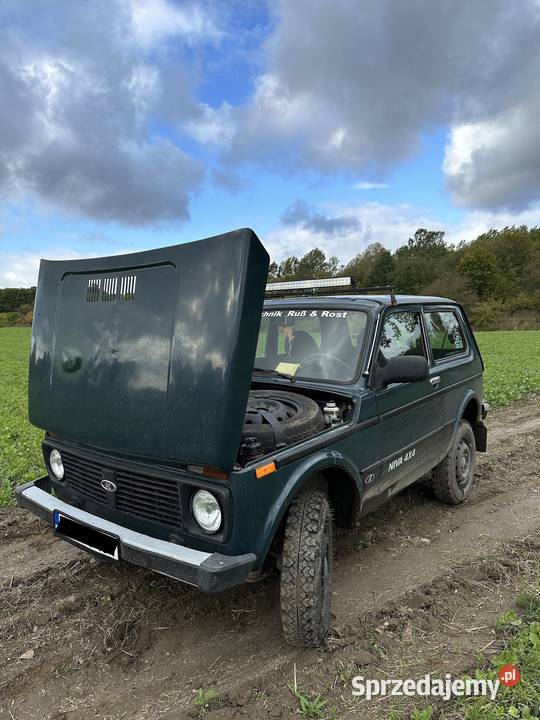 Lada Niva 4x4 z 2011 Benzyna 17 Sypniewo