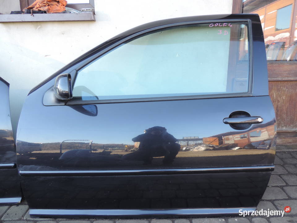 VOLKSWAGEN GOLF IV 3D DRZWI LEWY PRZÓD osobowe