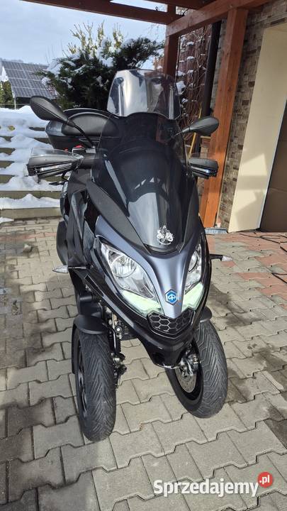 Piaggio MP3 300