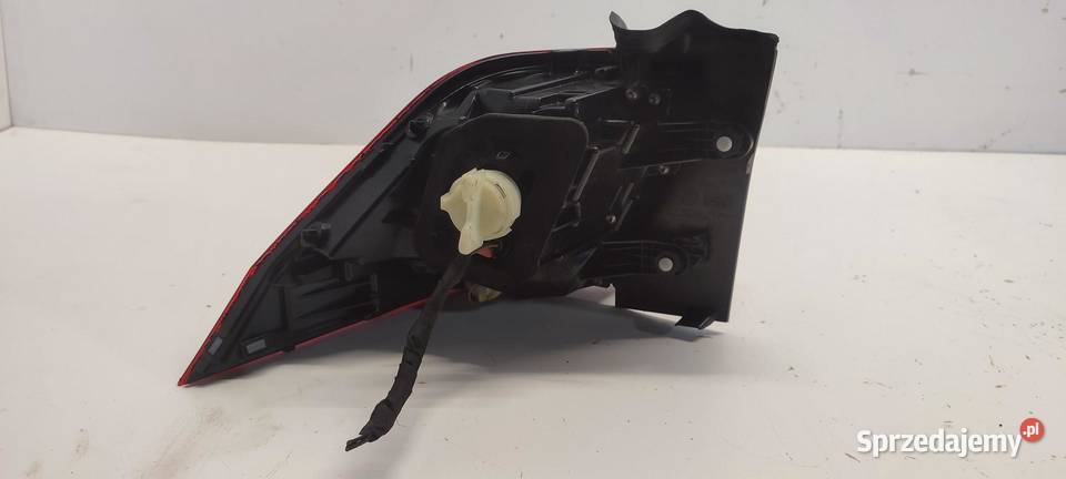 VW TIGUAN II LAMPA PRAWY TYŁ 5NA945096D Lampy cofania sprzedam