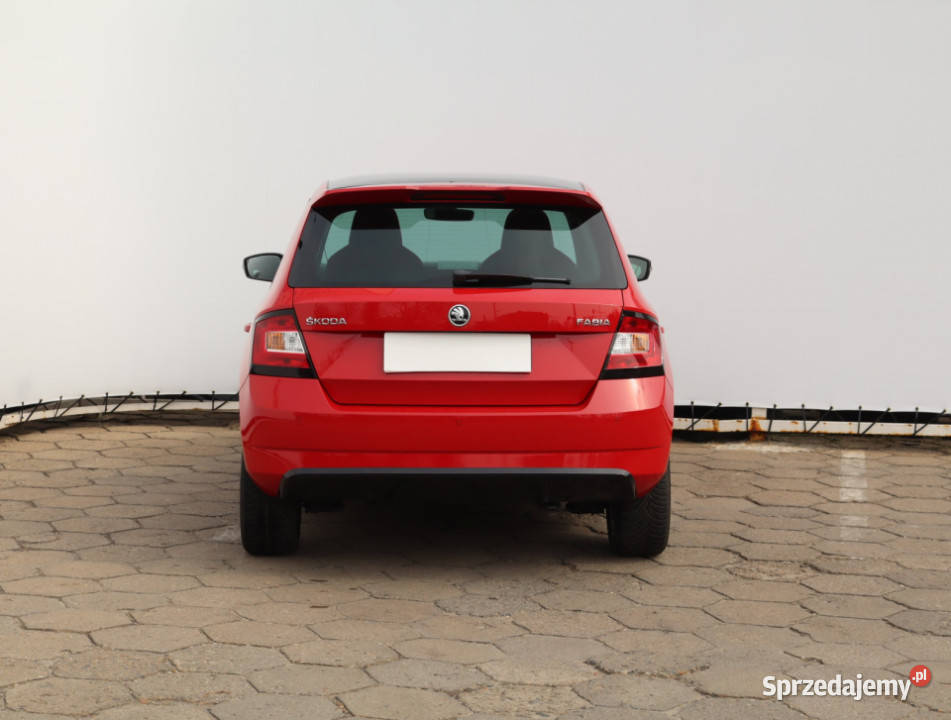 Skoda Fabia 10 TSI czerwony Łódź