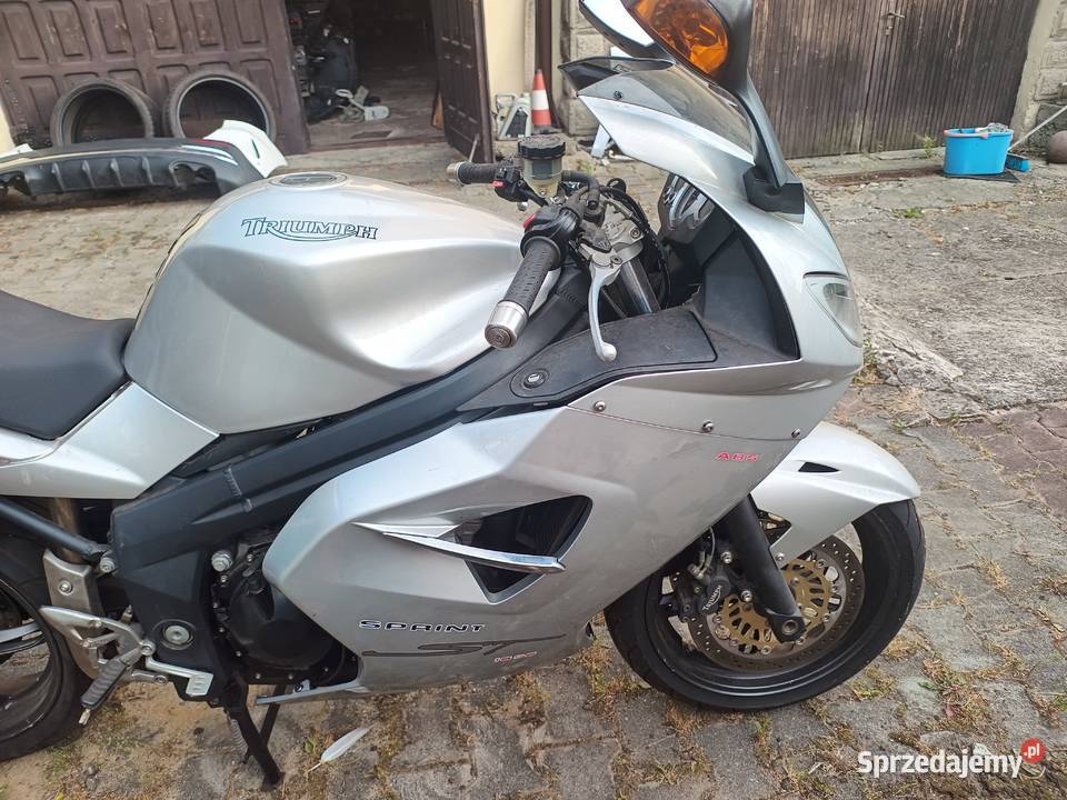 Motocykl Triumph st 1050 sprint 2006 przebieg