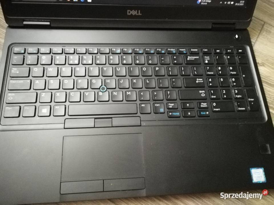 Dell 5590 super stan Windows 11 Liczba rdzeni 4 Elektronika Dywity sprzedam