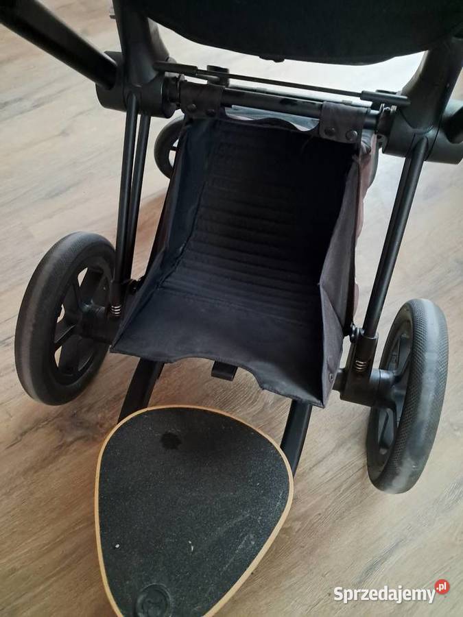 Wózek spacerowy Cybex Priam z nakładką