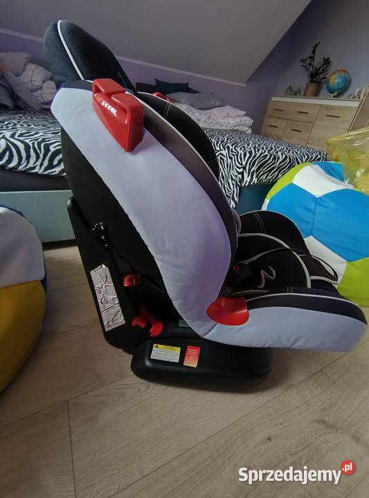 Fotelik samochodowy Lewniowa