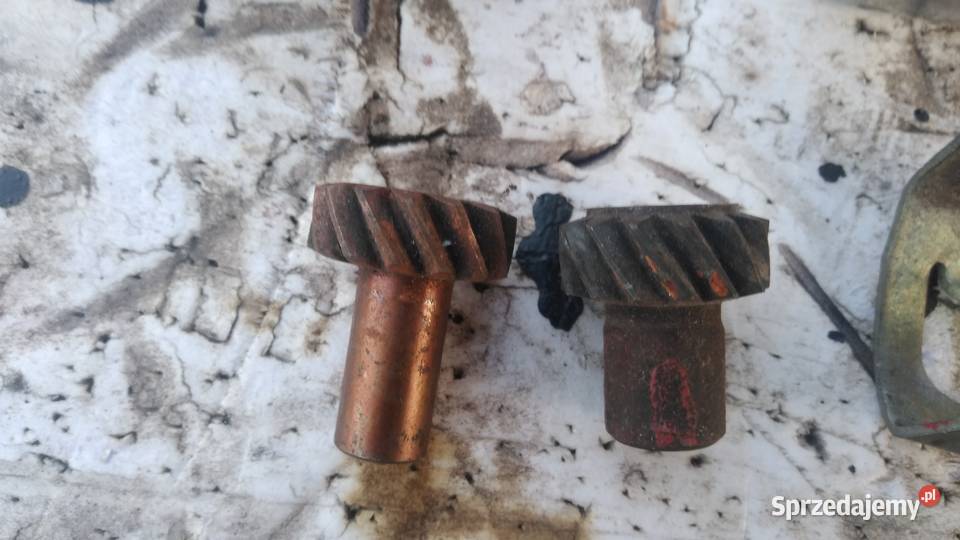 Fiat 125 skrzynka bezpiecznikow popielniczka podkarpackie Stalowa Wola