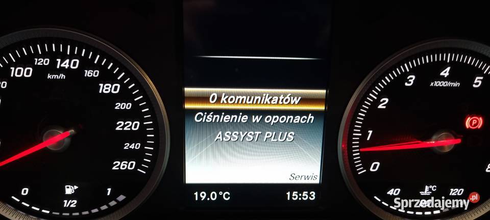 Mercedes C W205 SALON Bezwypadkowy Niski Rok produkcji 2015 małopolskie Kraków