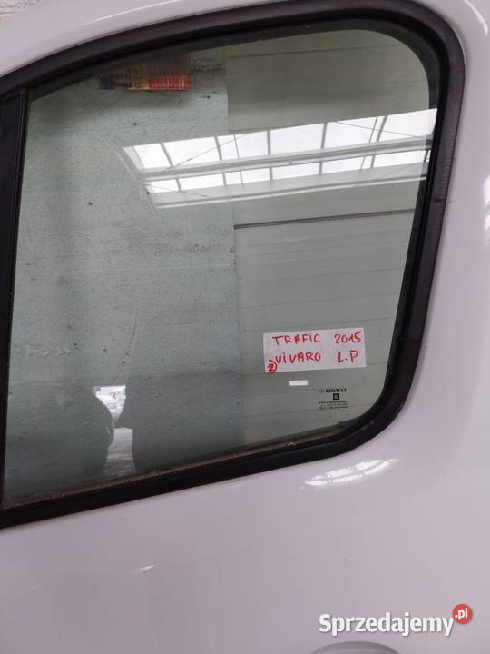 TRAFIC VIVARO 3 2015r szyba lewy przod Boczne (drzwi) dolnośląskie Wrocław