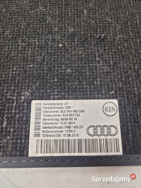DYWAN DYWANIKI WELUROWE TYŁ AUDI Q3 8U 8U0864450 Przystajń